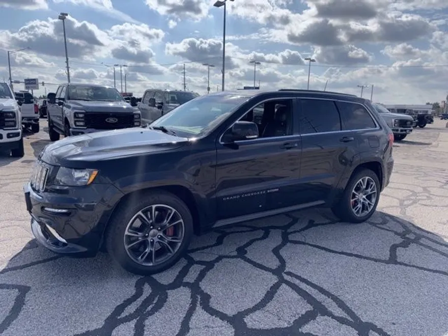2012 Jeep Grand Cherokee SRT8 photo 1