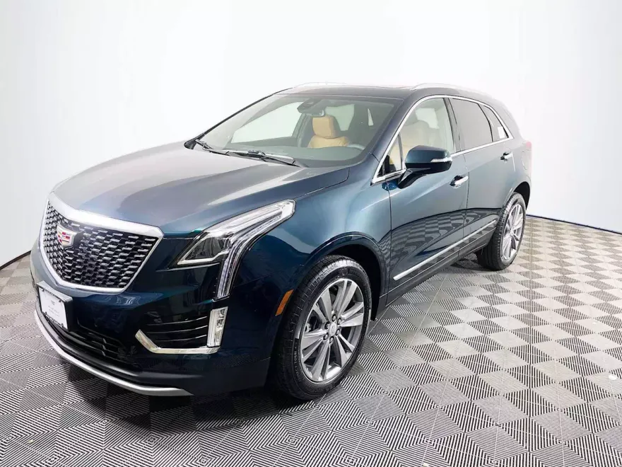 2025 Cadillac XT5 Premium Luxury photo 1