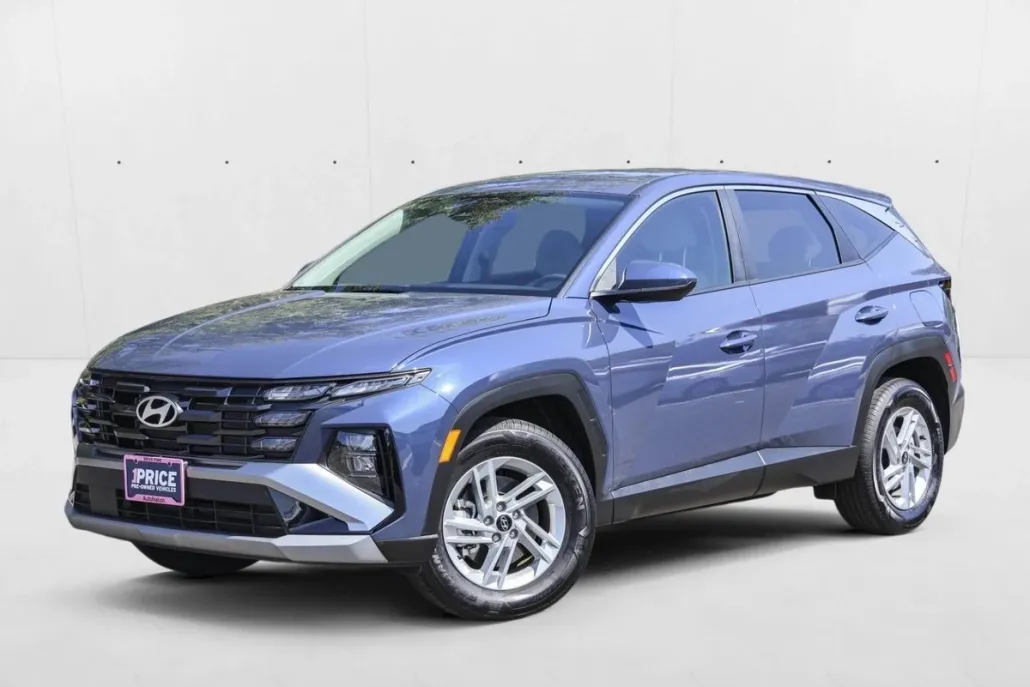 2025 Hyundai Tucson SE Sport photo 1