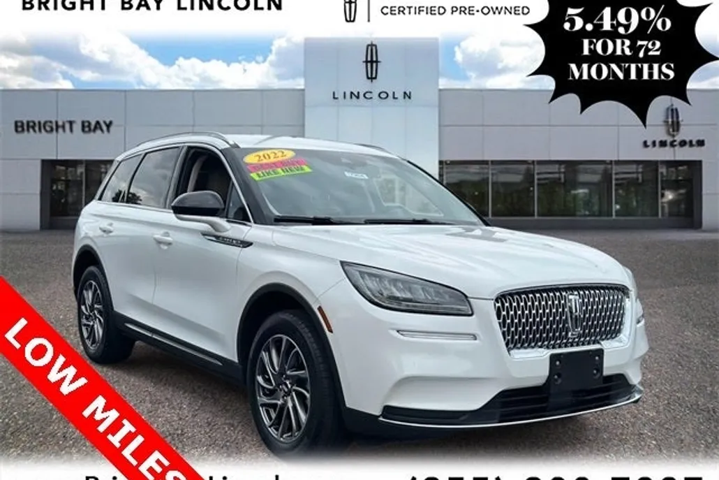 2022 Lincoln Corsair Standard photo 1
