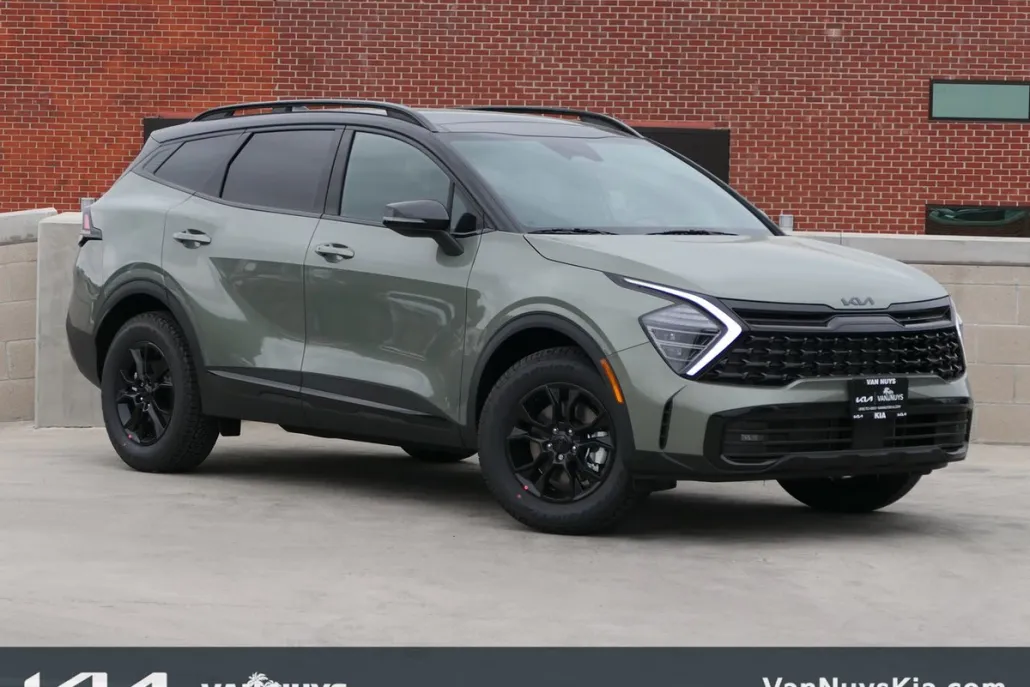 2025 Kia Sportage X-Pro photo 1
