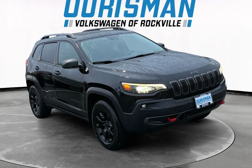 2019 Jeep Cherokee Trailhawk photo 1