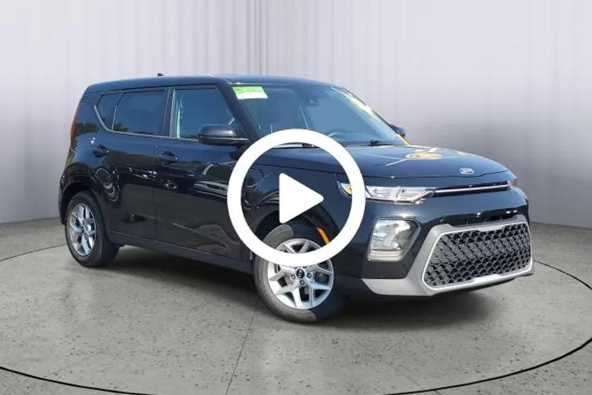 2021 Kia Soul S photo 1