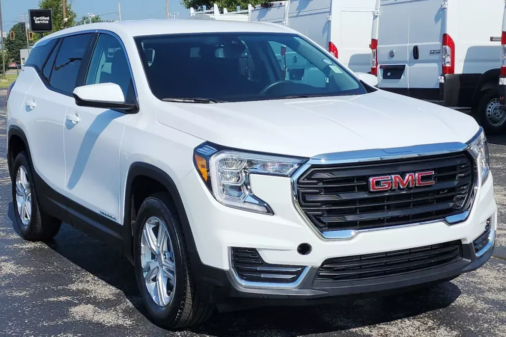 2024 Gmc Terrain SLE photo 1