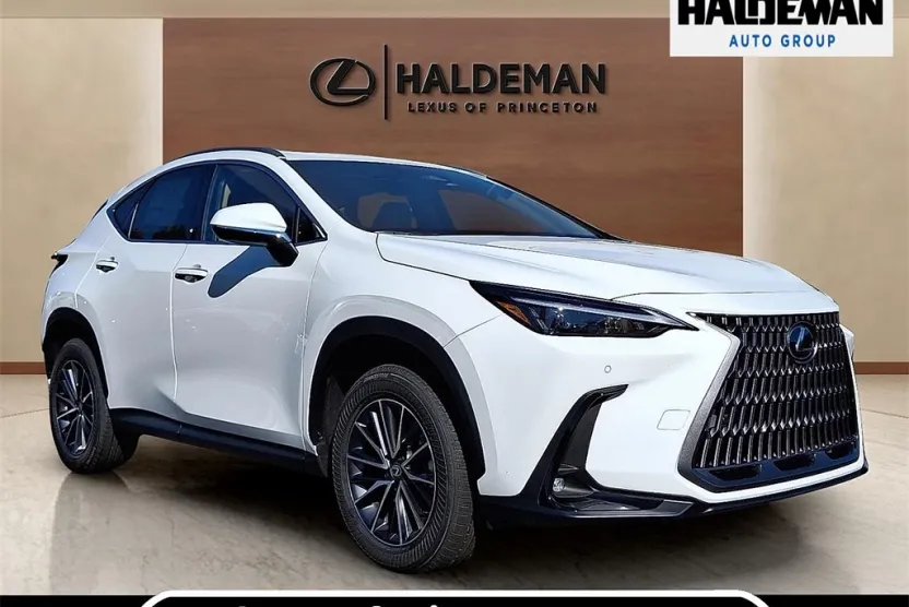 2026 Lexus NX 350 Premium photo 1
