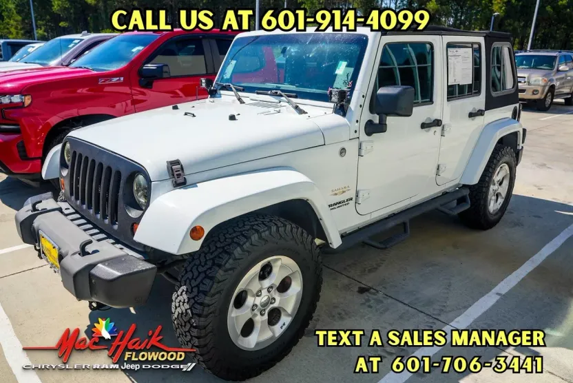 2013 Jeep Wrangler Unlimited Sahara photo 1