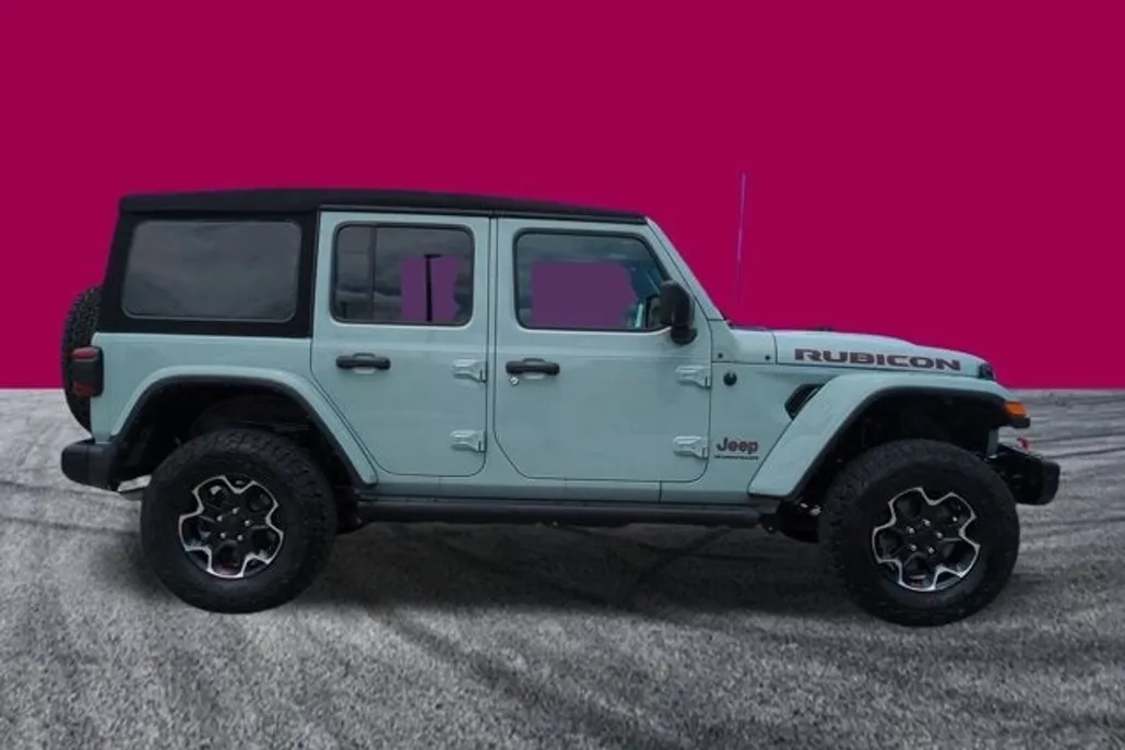 2023 Jeep Wrangler Rubicon photo 1