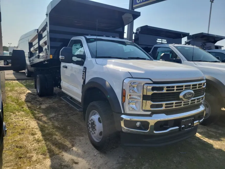 2024 Ford F-450 XL photo 1