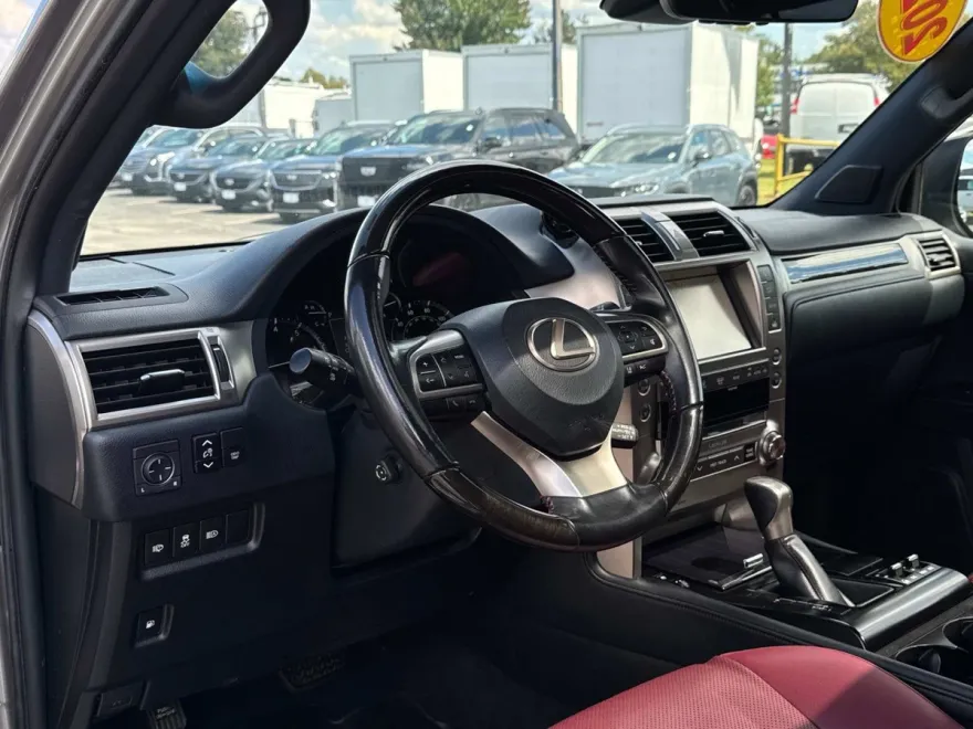 2020 Lexus GX 460 Premium photo 1