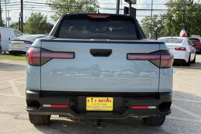 2023 Hyundai Santa Cruz Night photo 1