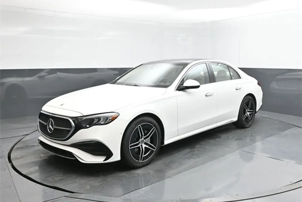 2025 Mercedes Benz E 350 photo 1