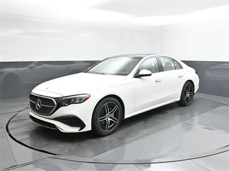 2025 Mercedes Benz E 350 photo 1