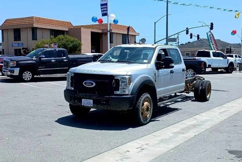 2018 Ford F-550 XL photo 1