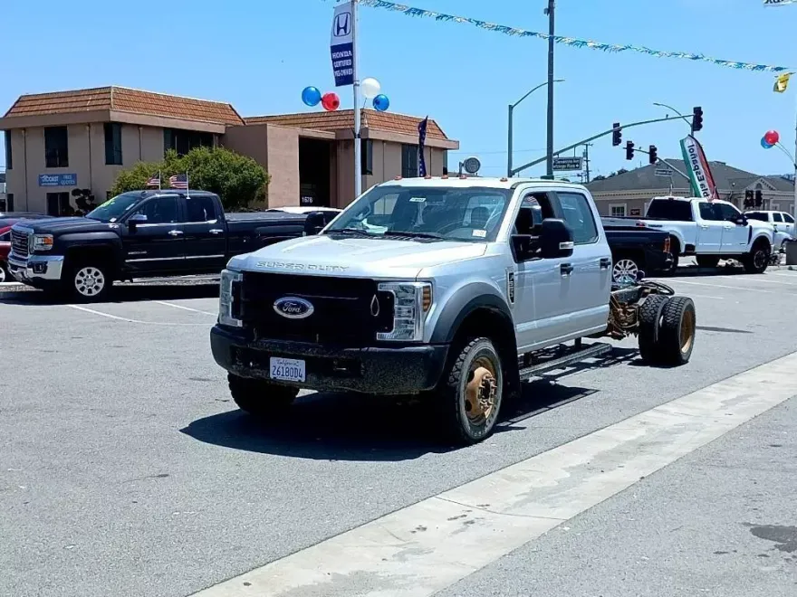 2018 Ford F-550 XL photo 1