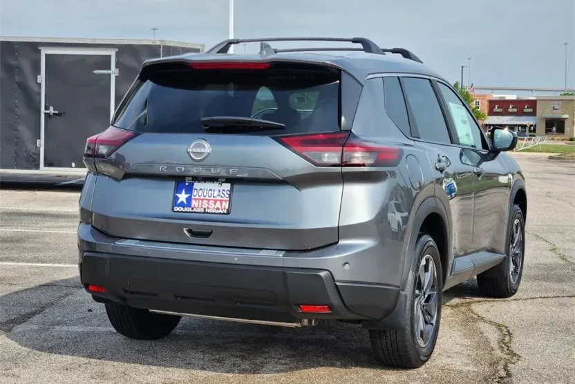 2025 Nissan Rogue SV photo 1