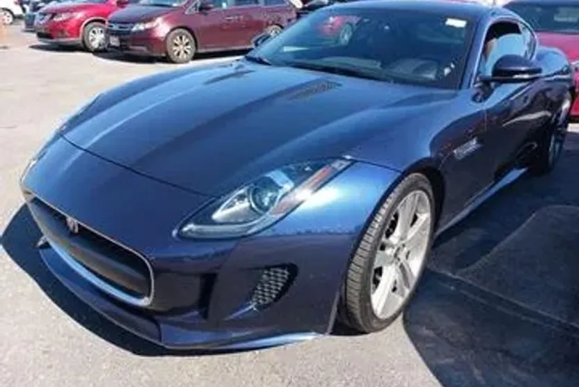 2016 Jaguar F-TYPE photo 1