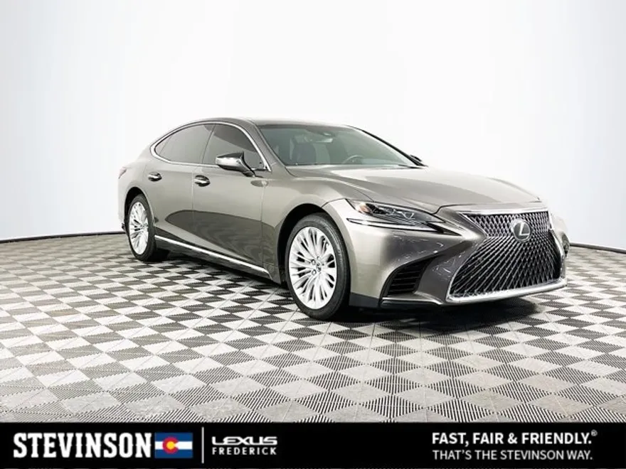 2018 Lexus LS 500 photo 1