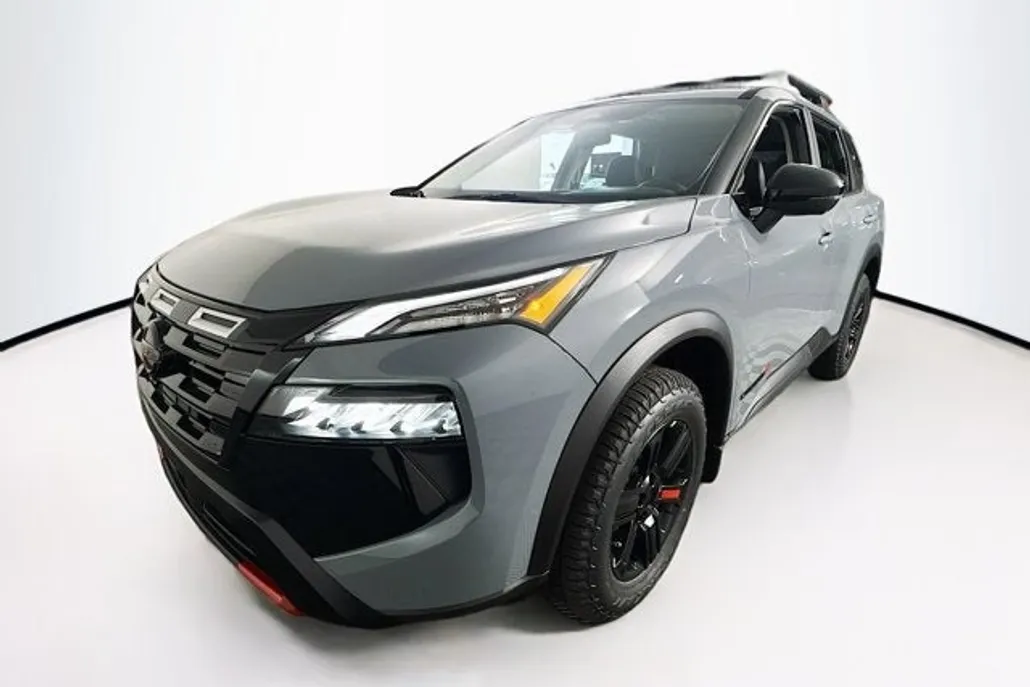 2026 Nissan Rogue SV photo 1