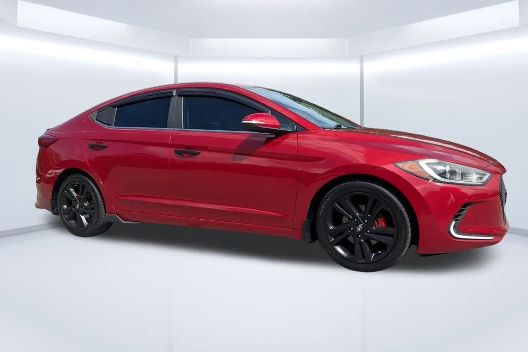 2018 Hyundai Elantra Limited photo 1