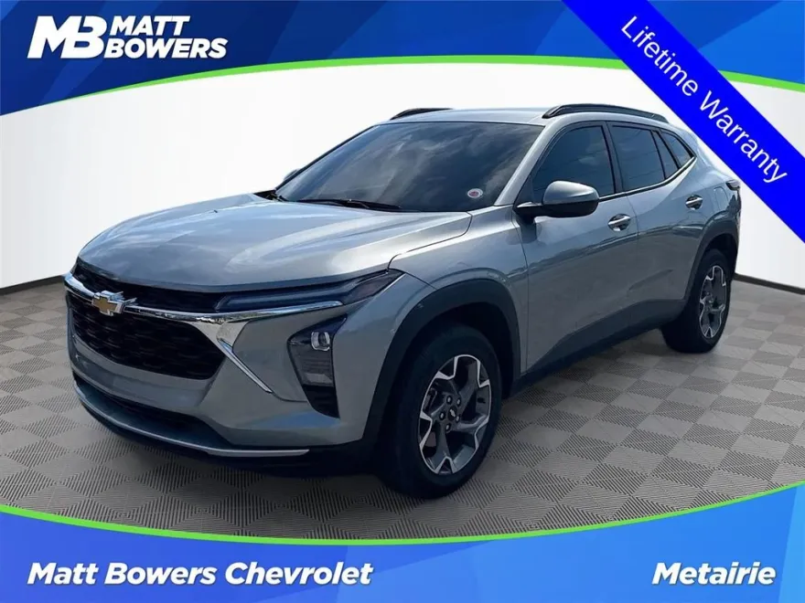 2025 Chevrolet Trax LT photo 1