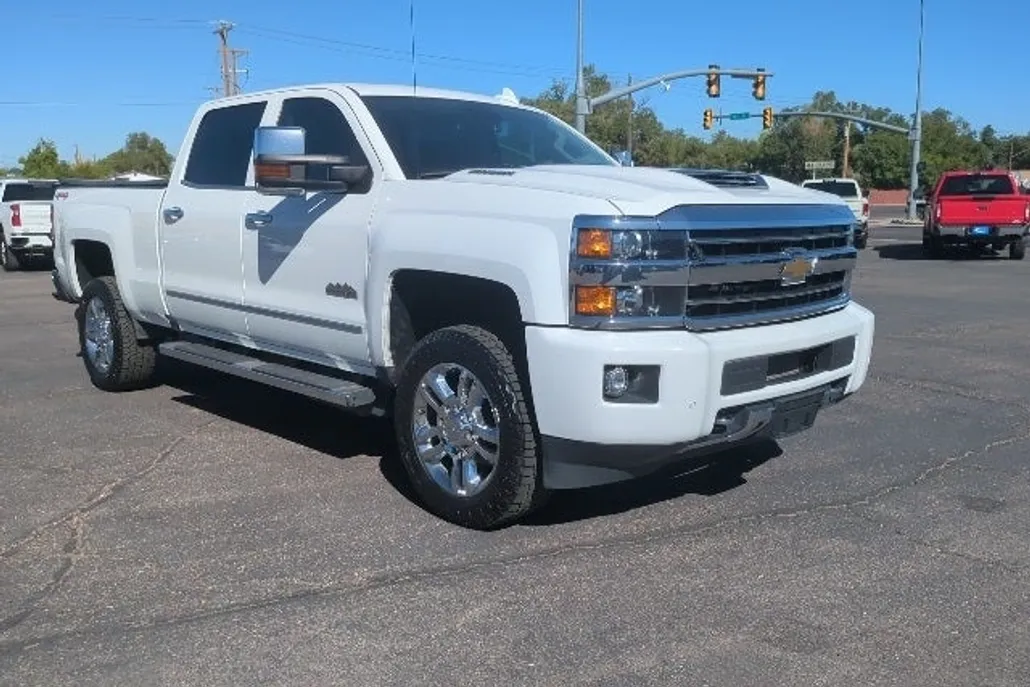 2018 Chevrolet Silverado 2500HD High Country photo 1
