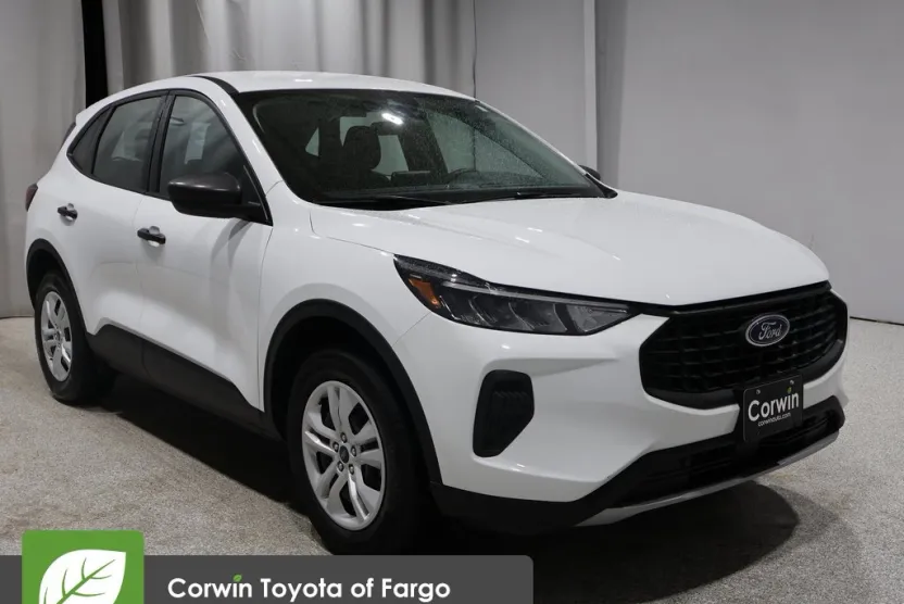 2023 Ford Escape Base photo 1