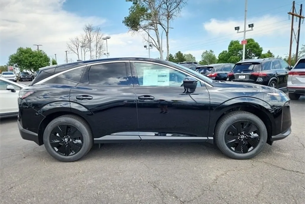 2025 Nissan Murano SV photo 1