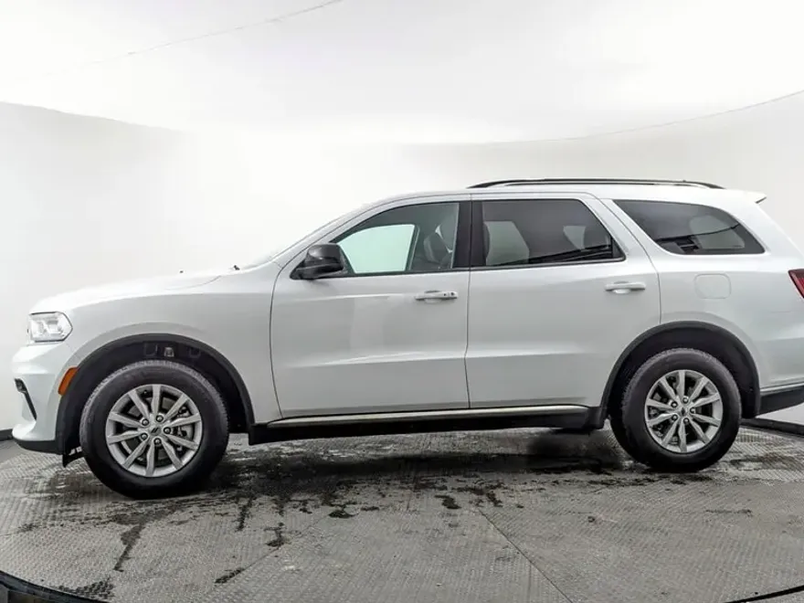 2024 Dodge Durango SXT photo 1