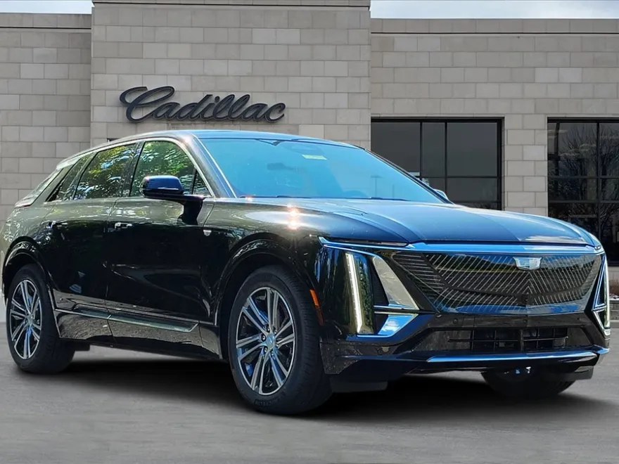 2026 Cadillac Lyriq Luxury photo 1