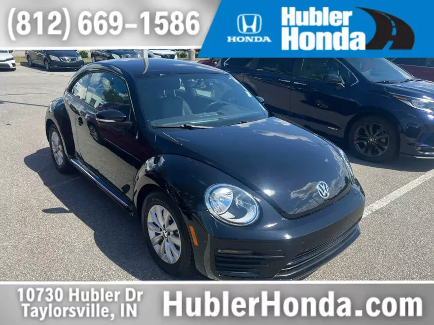 2019 Volkswagen Beetle S photo 1