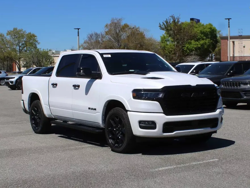 2025 Ram 1500 Laramie photo 1
