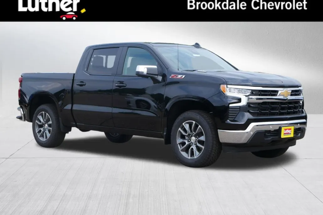 2026 Chevrolet Silverado 1500 LT photo 1
