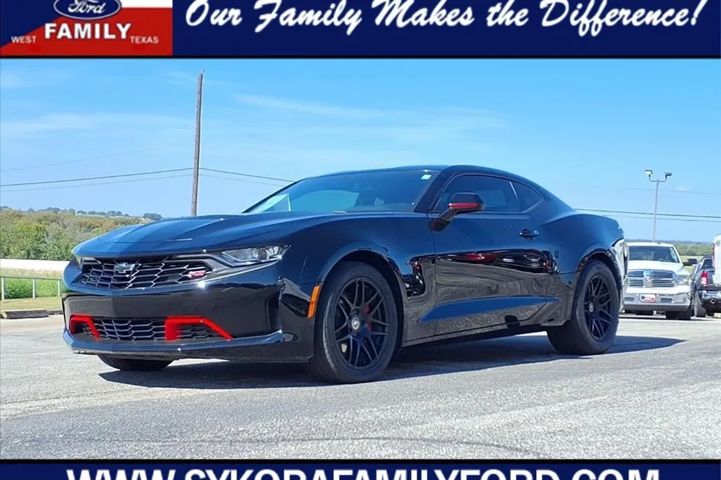 2023 Chevrolet Camaro SS photo 1