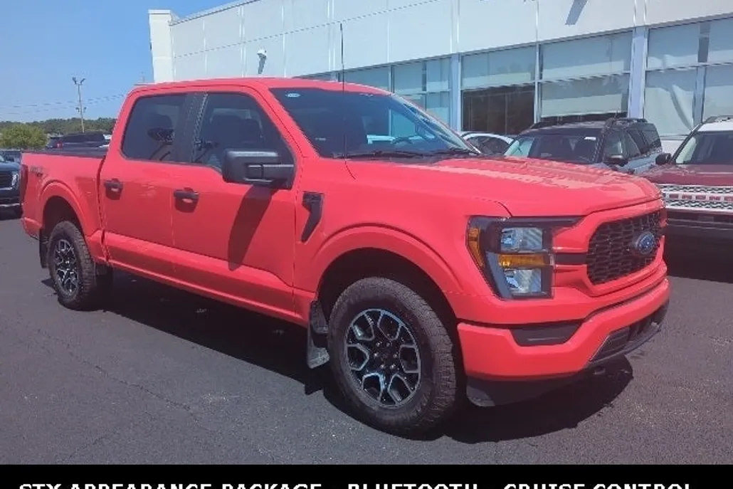 2023 Ford F-150 XL photo 1