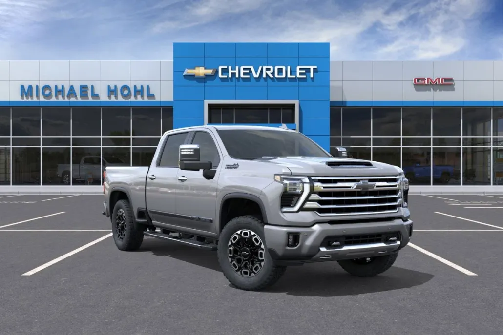 2026 Chevrolet Silverado 2500HD High Country photo 1