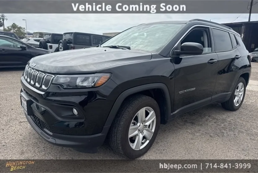 2022 Jeep Compass Latitude photo 1