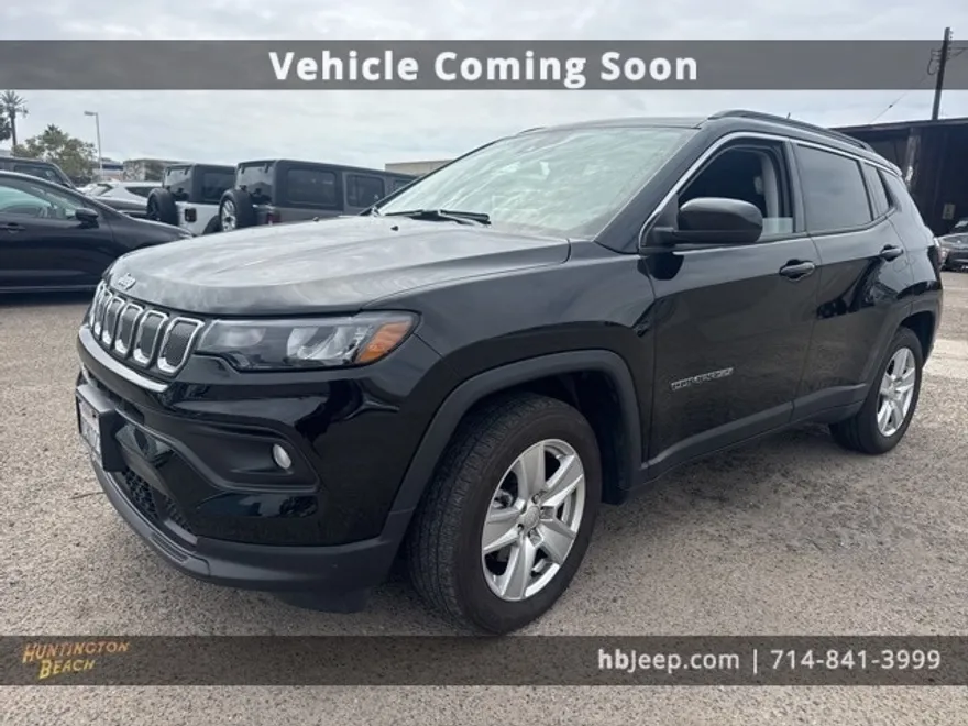 2022 Jeep Compass Latitude photo 1