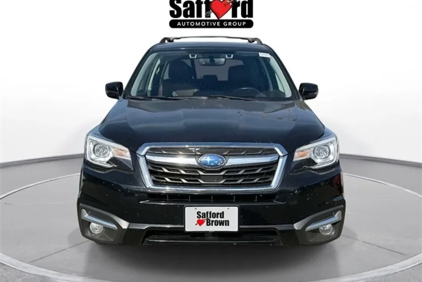 2017 Subaru Forester 2.5i Touring photo 1