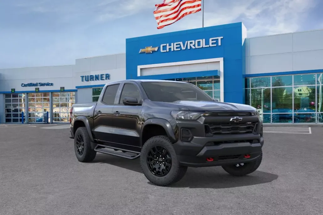 2026 Chevrolet Colorado Trail Boss photo 1