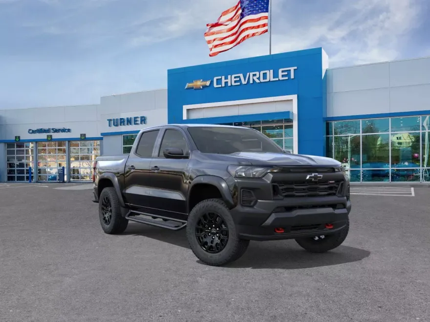 2026 Chevrolet Colorado Trail Boss photo 1