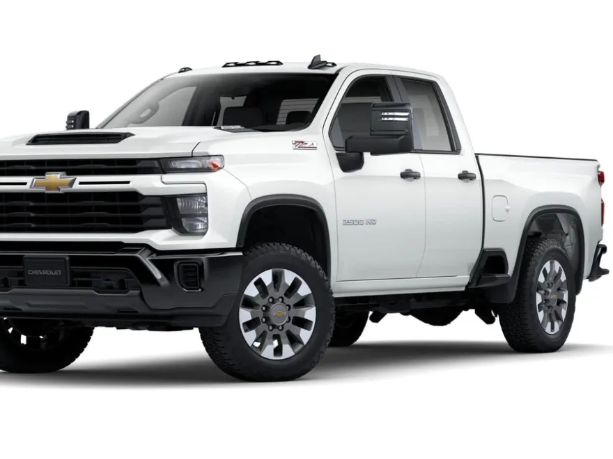 2025 Chevrolet Silverado 2500HD Custom photo 1