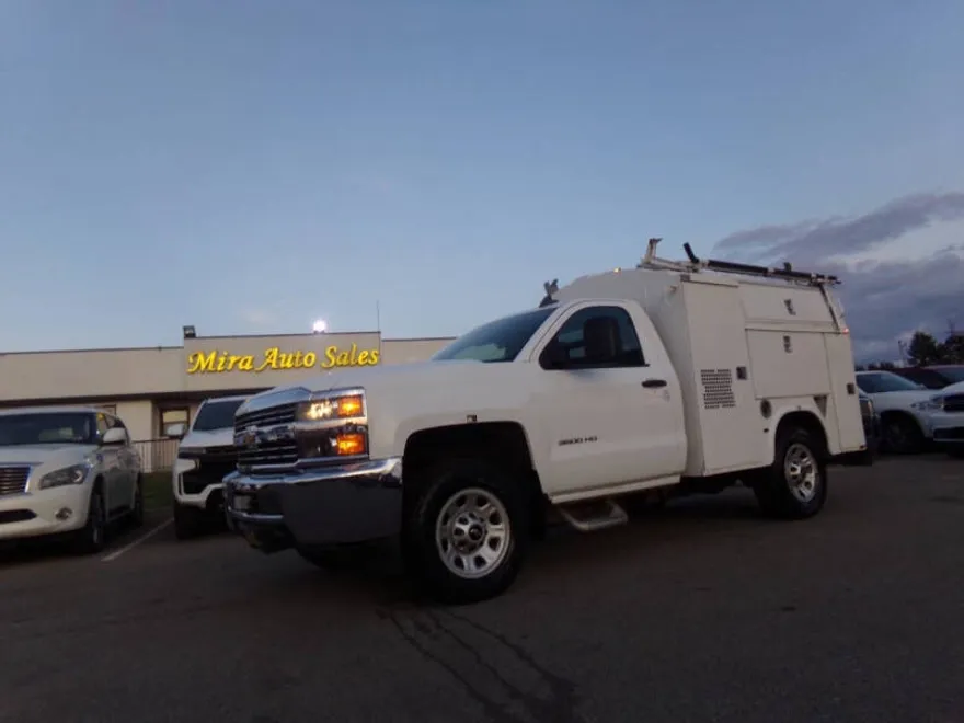 2015 Chevrolet Silverado Work Truck Base photo 1