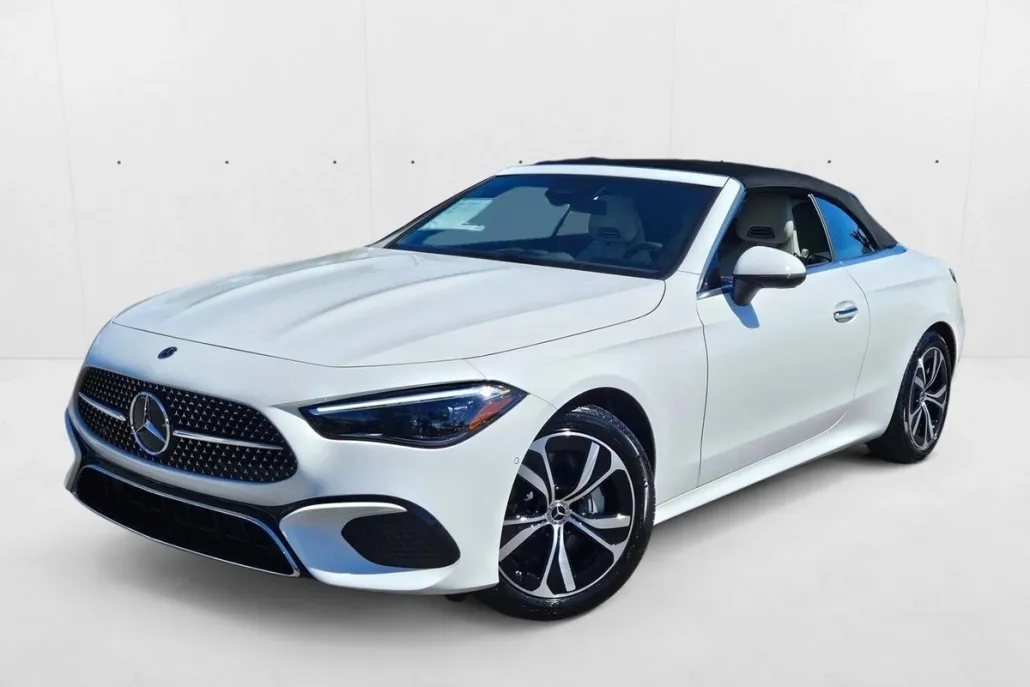 2026 Mercedes Benz CLE 300 4MATIC Cabriolet photo 1