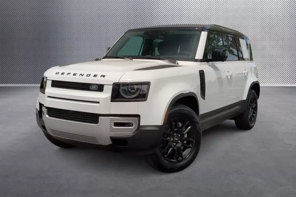 2025 Land Rover Defender 110 S photo 1