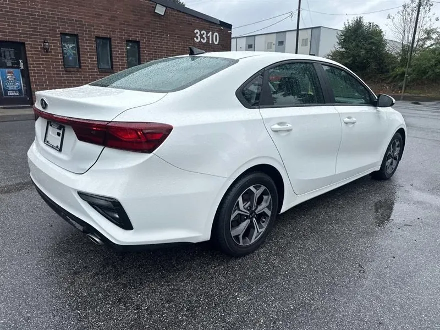2021 Kia Forte FE photo 6