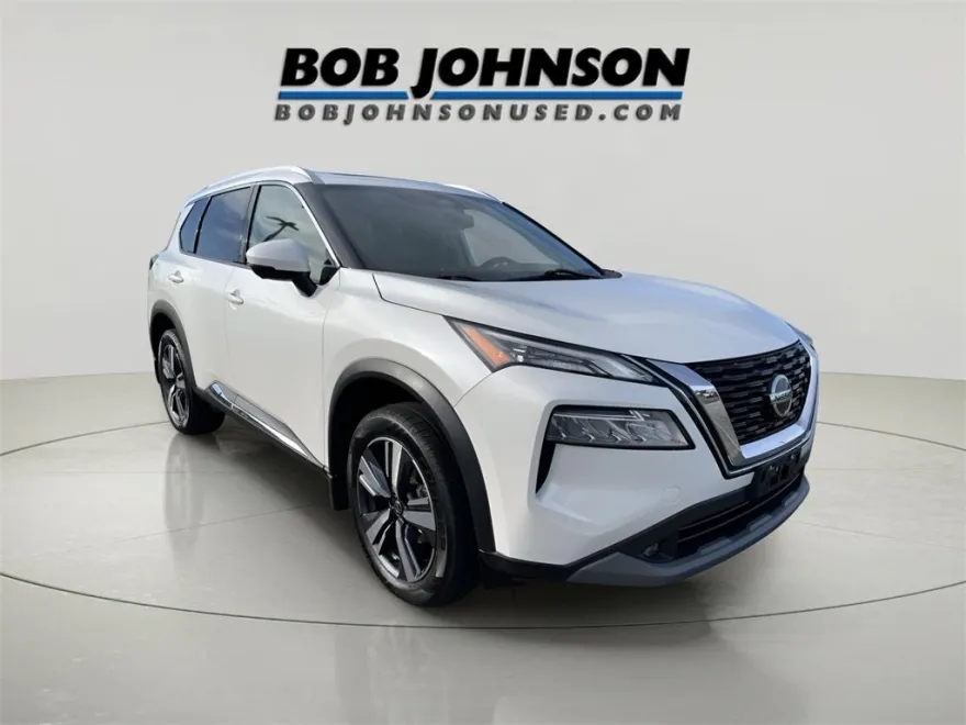 2021 Nissan Rogue SL photo 1
