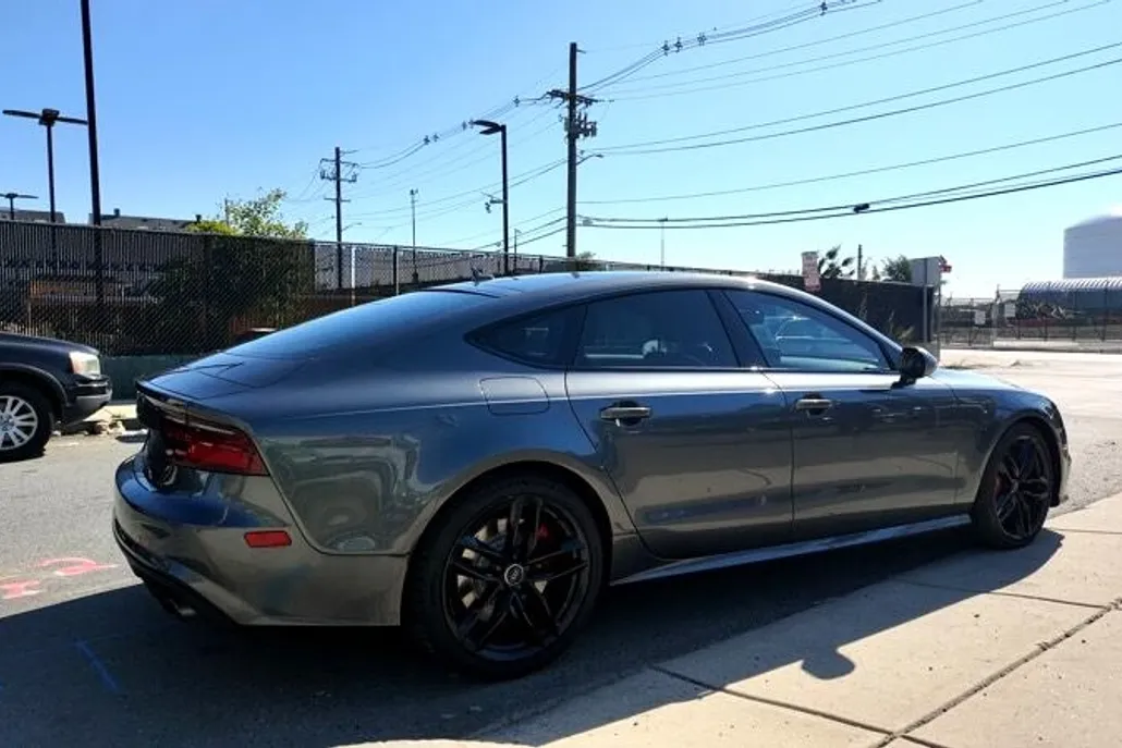 2016 Audi S7 Prestige photo 1