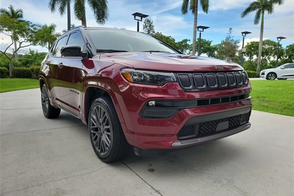 2022 Jeep Compass High Altitude photo 1