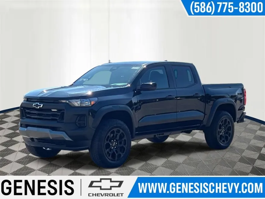 2026 Chevrolet Colorado Trail Boss photo 1