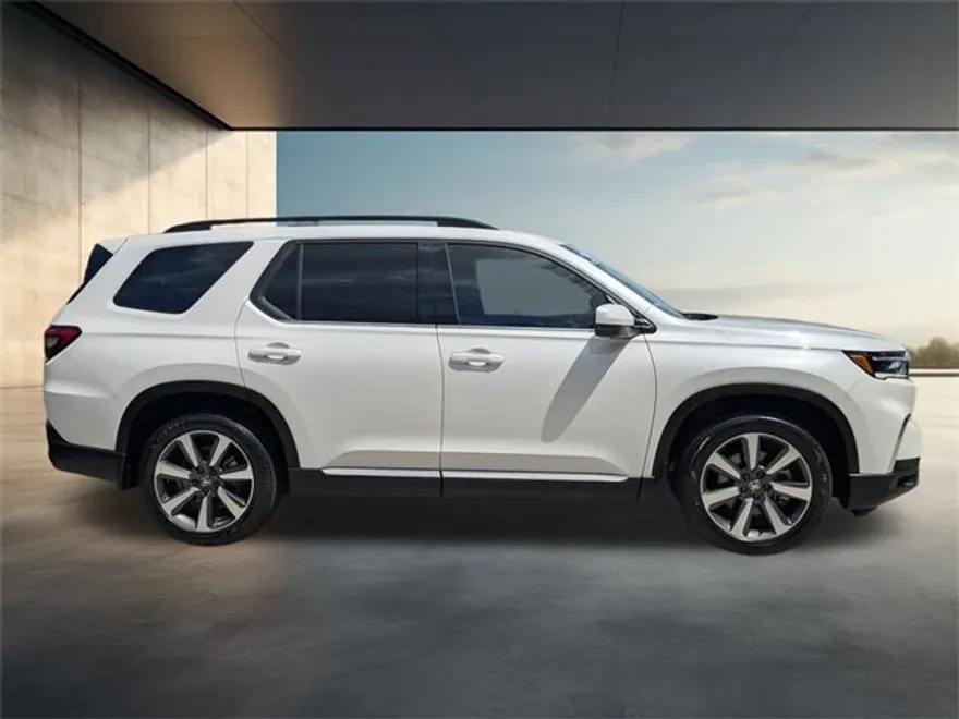 2024 Honda Pilot Elite photo 1
